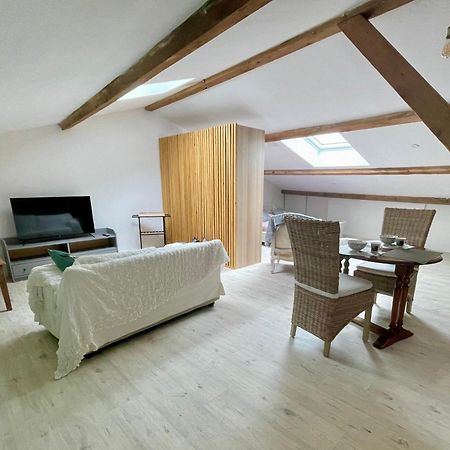 Ferienwohnung Les Vieux Platanes La Crau Exterior foto