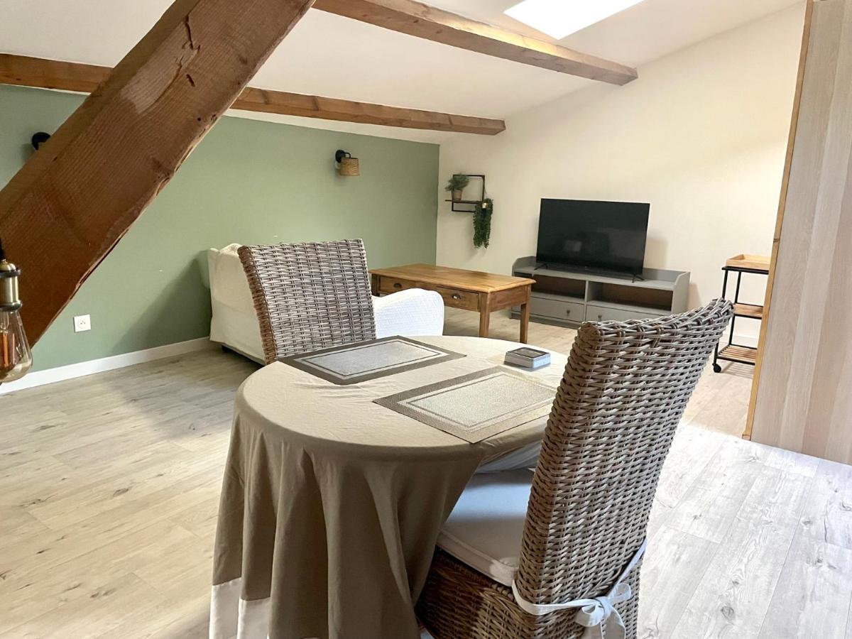 Ferienwohnung Les Vieux Platanes La Crau Exterior foto