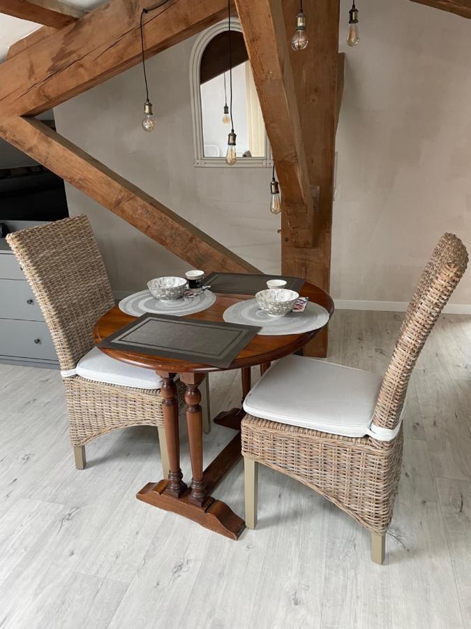 Ferienwohnung Les Vieux Platanes La Crau Exterior foto